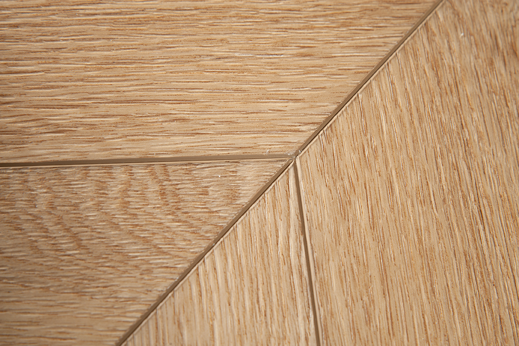 45CH47 Кварцвинил замковый STRONG STEP Шеврон 125x610x5 Авиньон