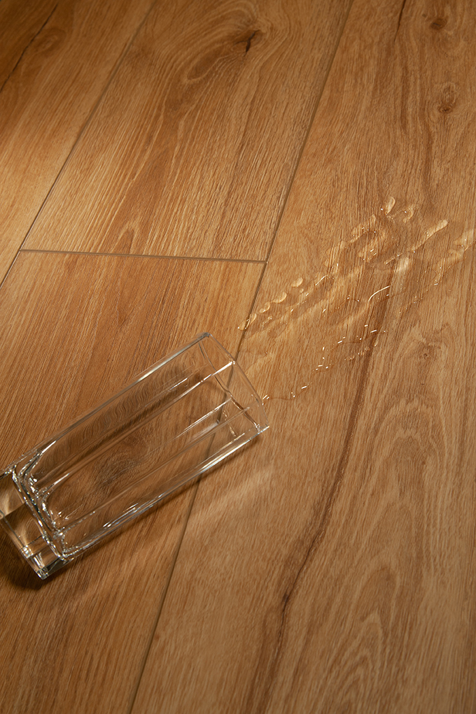 15EX13 Кварцвинил замковый STRONG STEP Эксперт 181x1220x5 Барселона